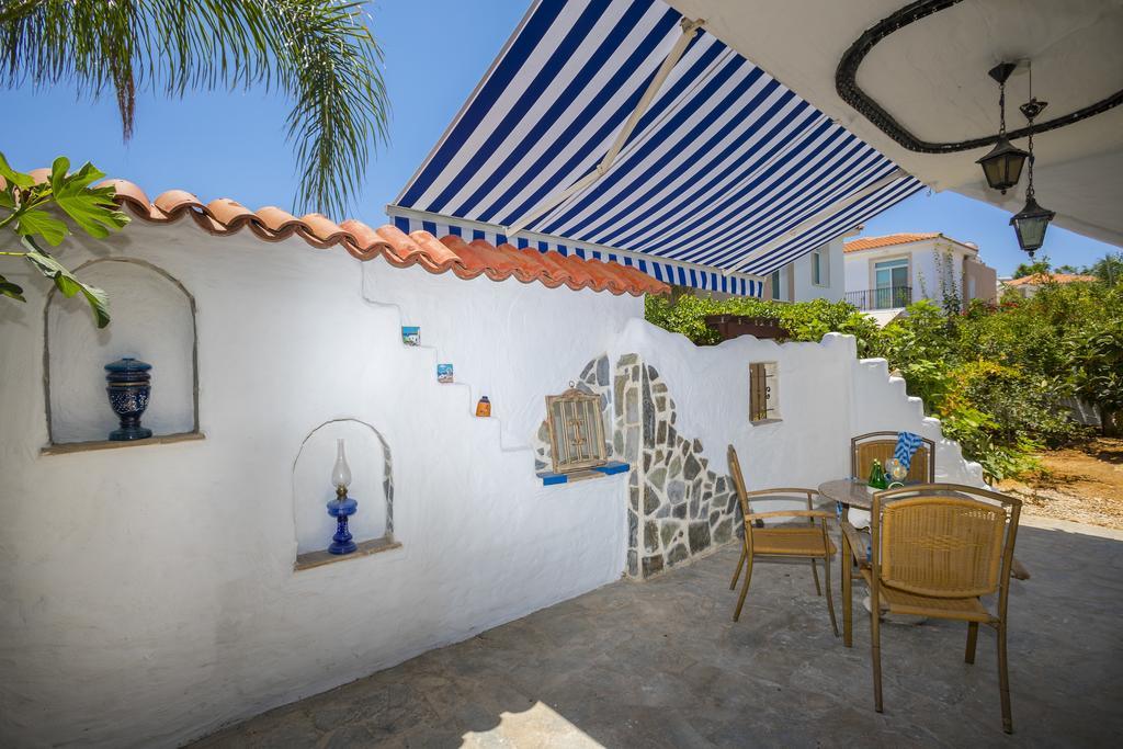Protaras Villa Delphini Exterior foto